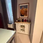 Prato - Near The In Appartamento Mentone