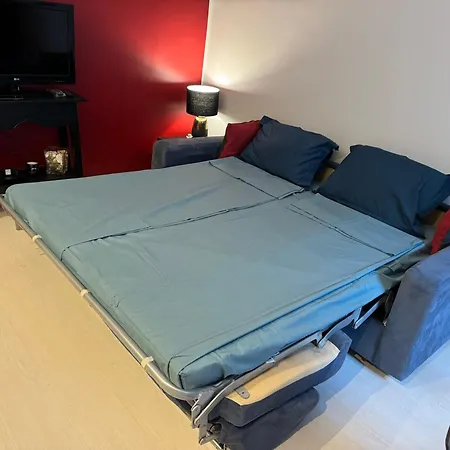 Prato - Near The In Appartement