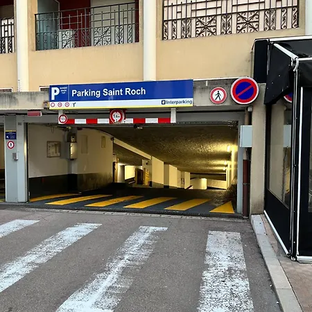 Prato - Near The In Appartement