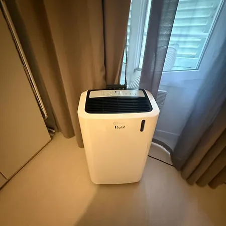 Prato - Near The In * מנטון