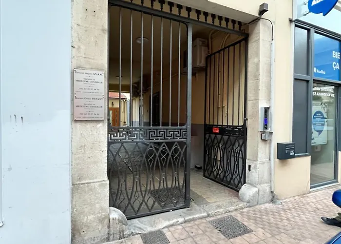 Apartament Prato - Near The In