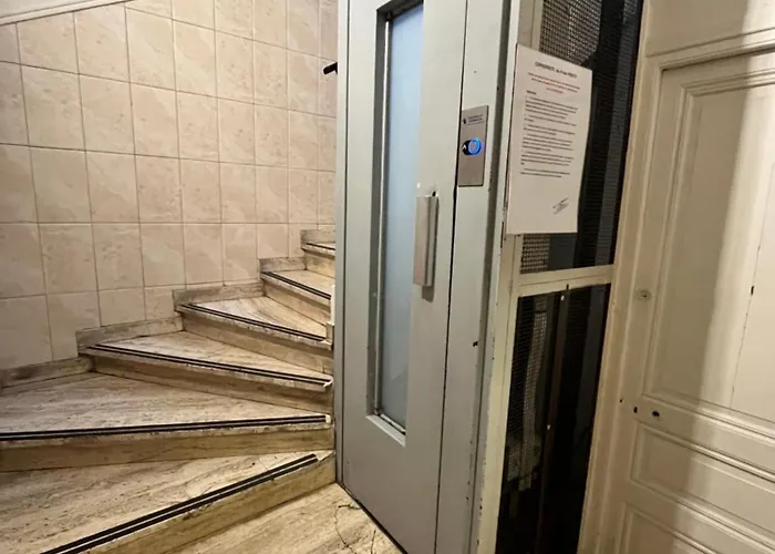 Prato - Near The In *