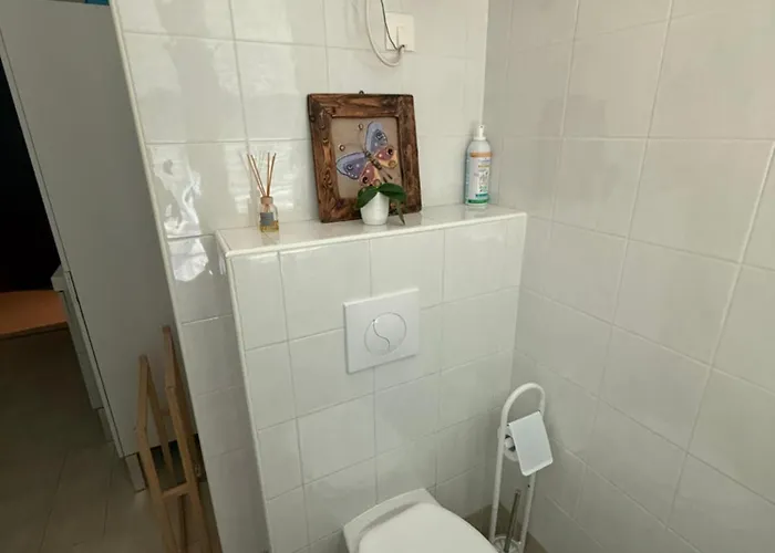 Apartament Prato - Near The In Mentona