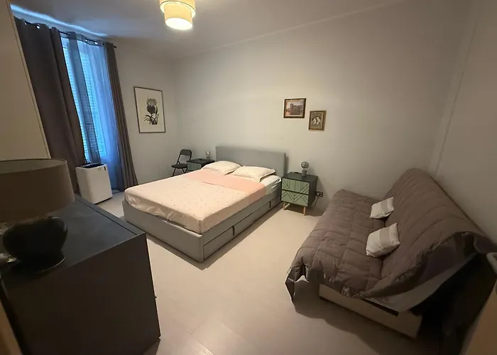 Apartament Prato - Near The In Mentona